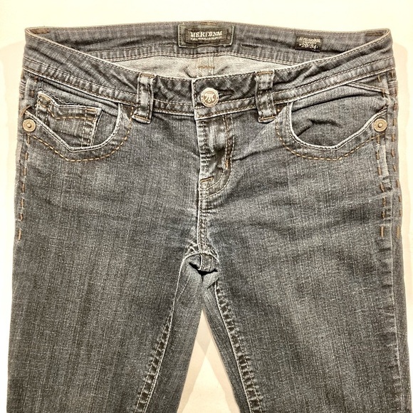 MEK Denim St. Petersburg Cigarette Jean, Size 29W x 34L, very good preowned con. - Picture 2 of 11